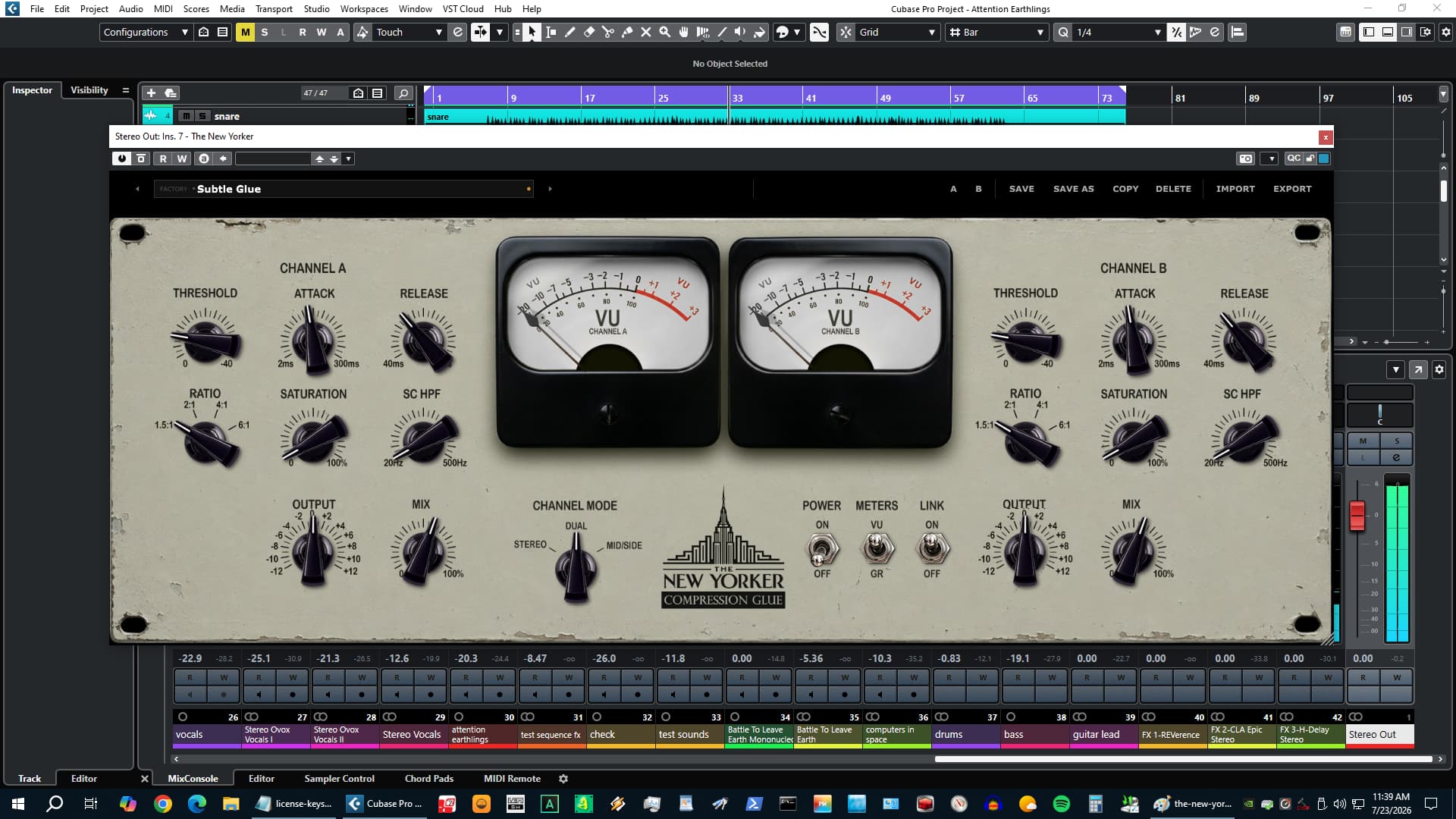 The New Yorker dual VU meters at rest