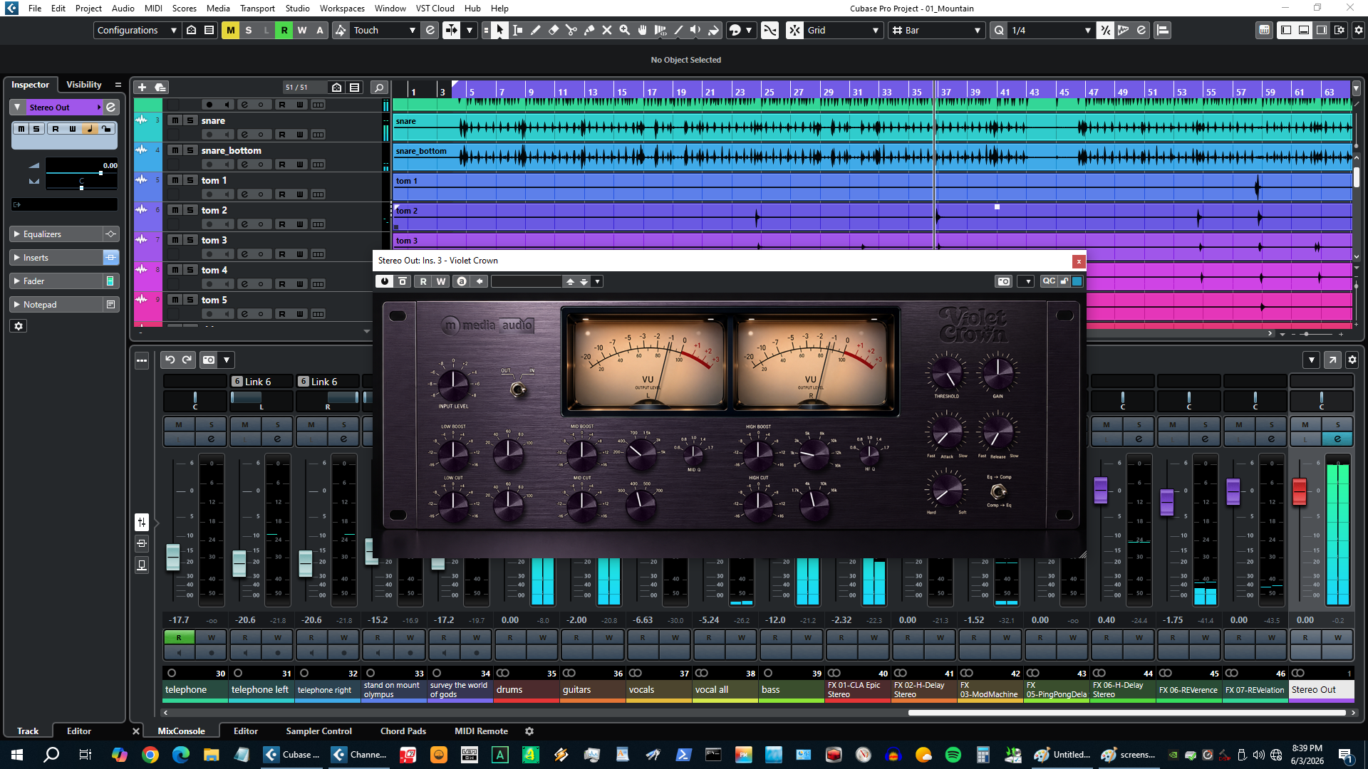 Violet Crown VU meters in Studio One